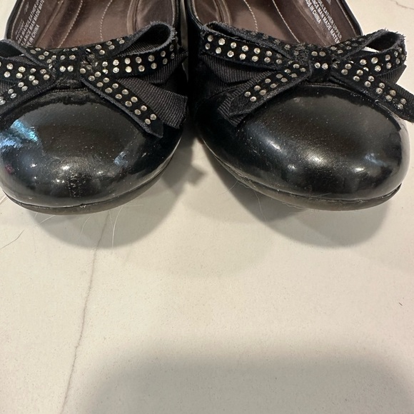Etienne Aigner MOISHA black patent leather flats - Picture 3 of 9